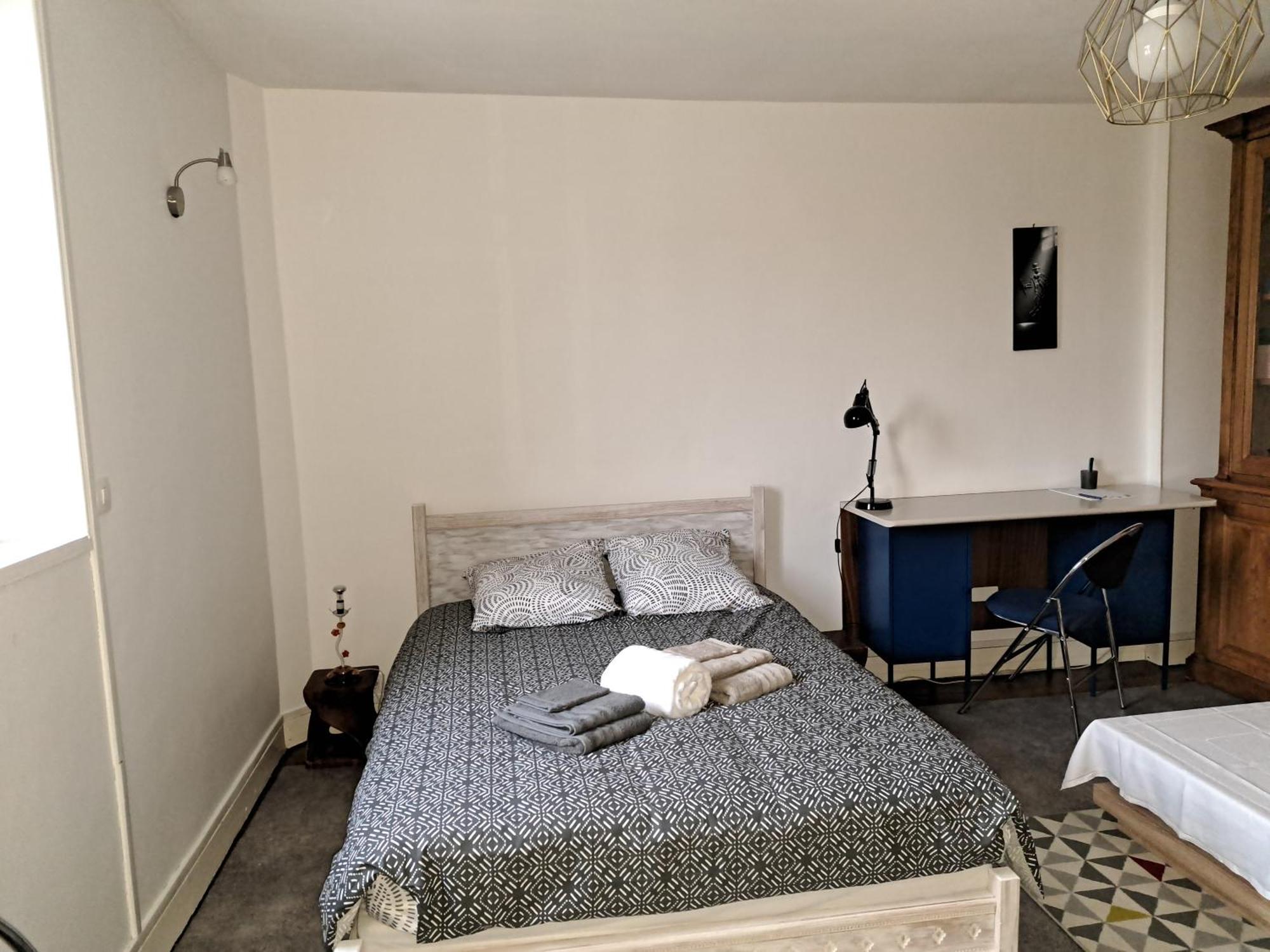 Les Chambres De Lucie-B&B - Petit Dej Inclus - Parking Prive - Proche Gare Βερσαλλίες Δωμάτιο φωτογραφία
